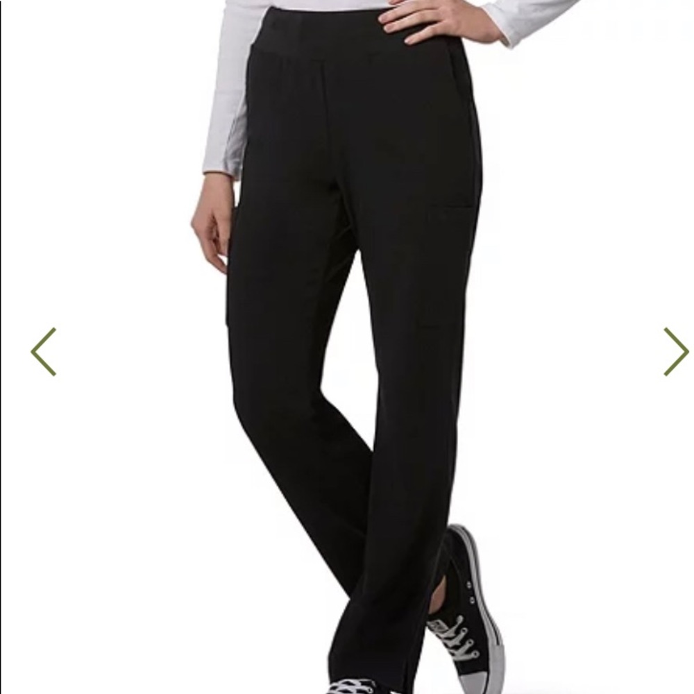 Like new health pro scrubs